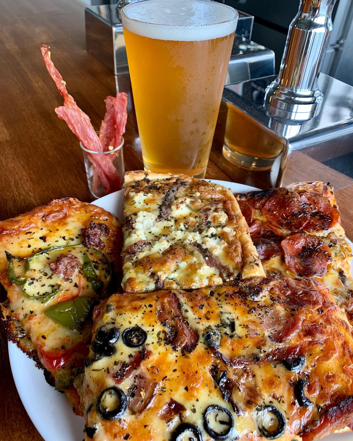 BACON BAR JAPAN 沖縄市池原に新たにできたおすすめのお店を紹介 マラソン習慣と三線、お酒、お肉、沖縄ライフを発信する